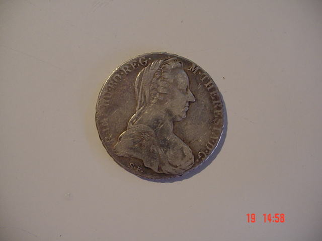 2004-10-19.21.09.56-2.JPG
