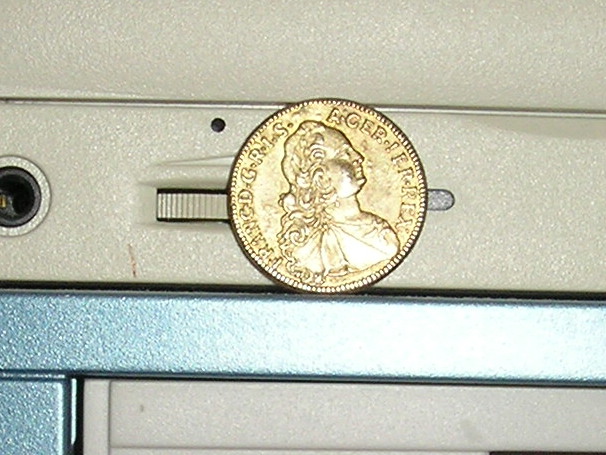 2005-01-04.19.05.33-1.JPG