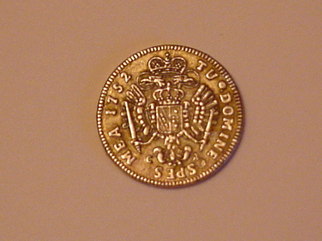 2005-01-08.21.54.57-2.JPG