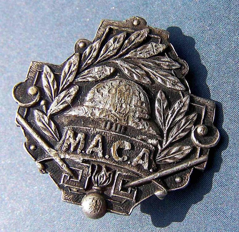 insigne MACA 2.jpg