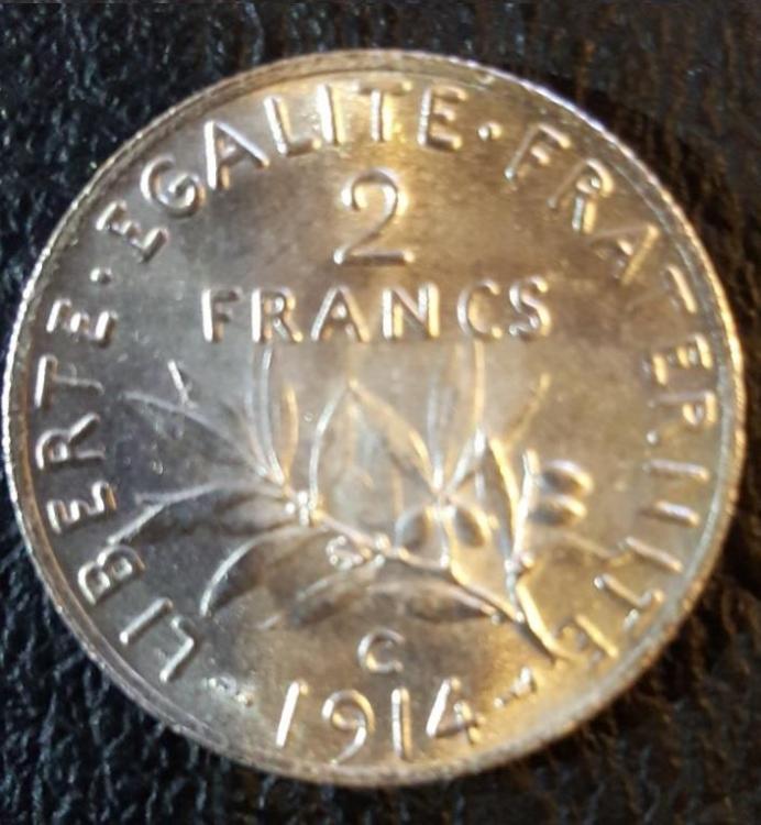 5b385b21c2230_2francs1914c01.thumb.jpg.00f468bd99ab915c061d2a96ff2e43ef.jpg