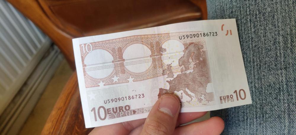 Billet 10€ 2002  Les euros (monnaies et billets)  Forums Numismatique.com