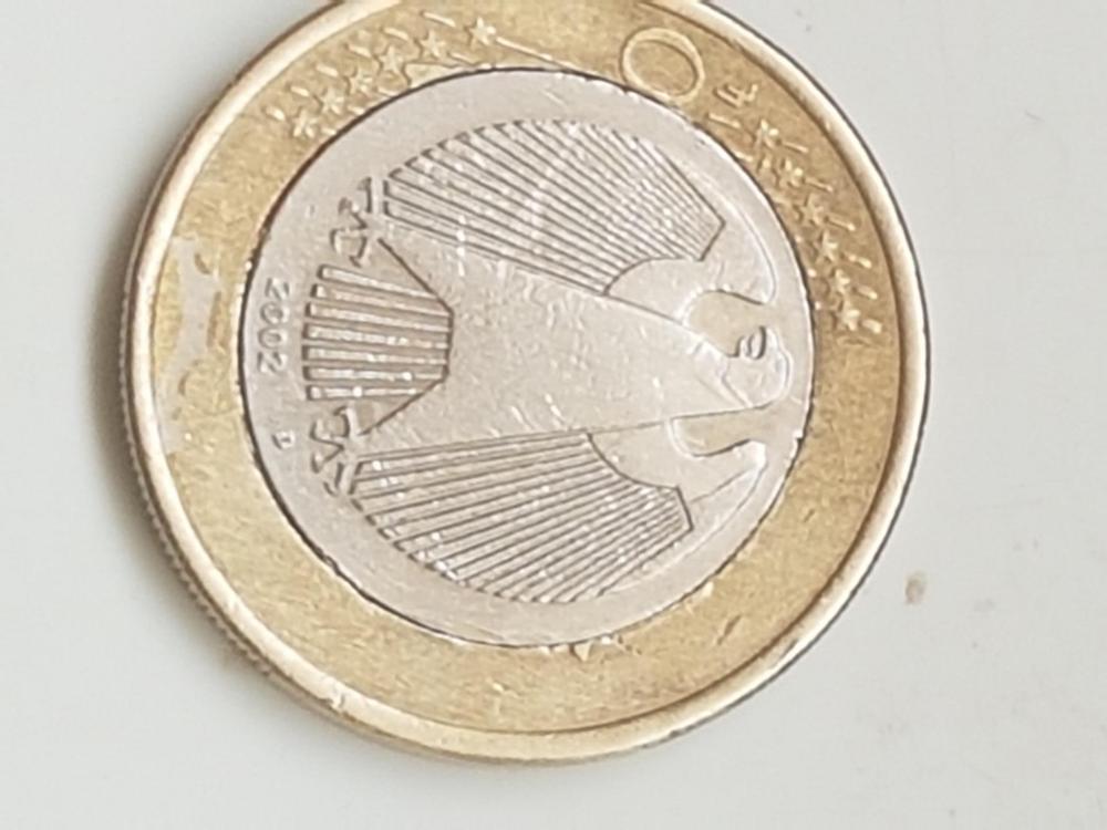 Pieces 1 EUREO.jpg