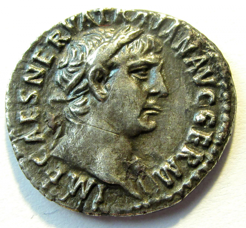 Denier TRAJAN Argent 106 revers Victoire 01.png