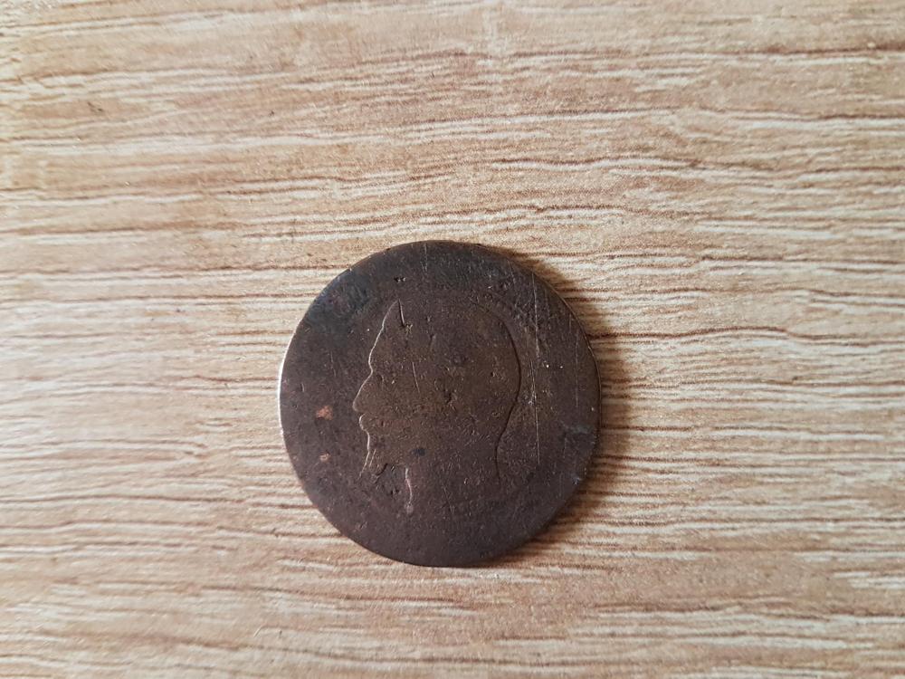 Napoléon côté visage.jpg