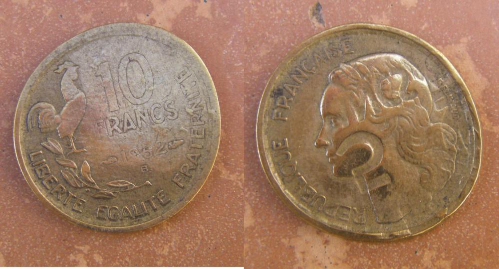 10 frcs 1952 ecrasee.jpg