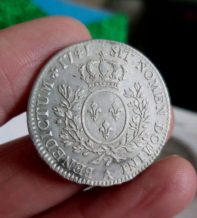 Louis XV revers.jpg
