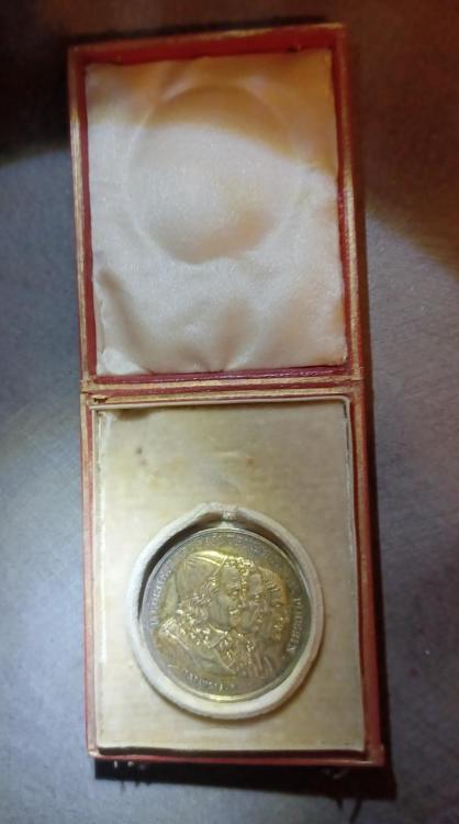 médaille corneille 1.jpg