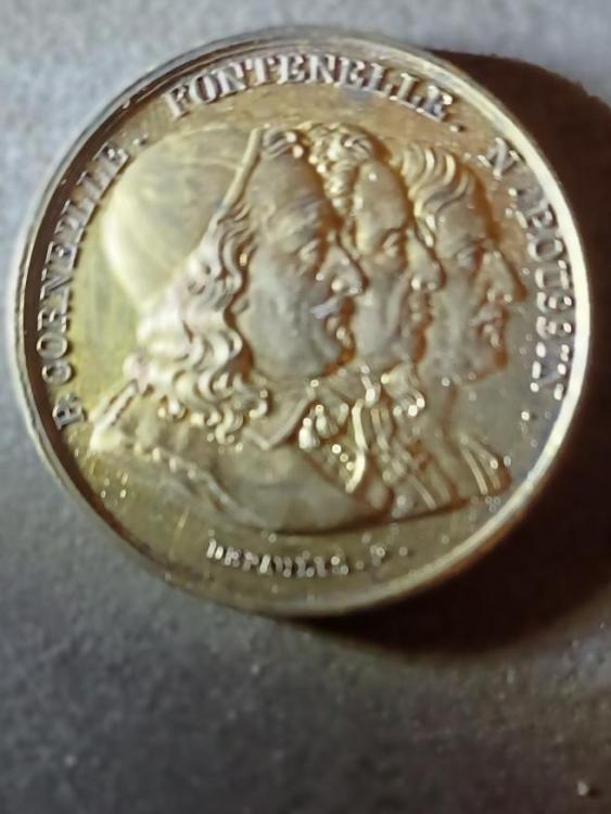 médaille corneille 3.jpg