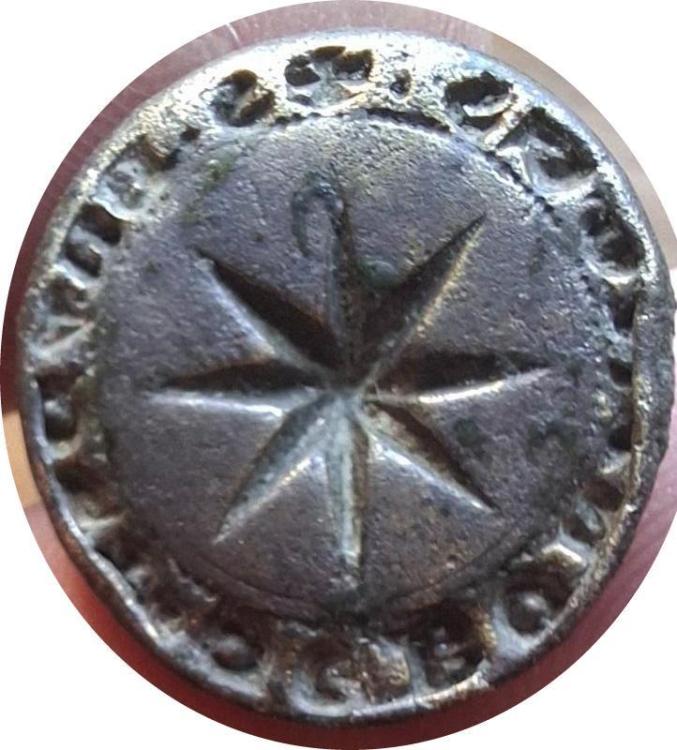 83371a.jpg